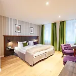 Hauser Boutique Hotel